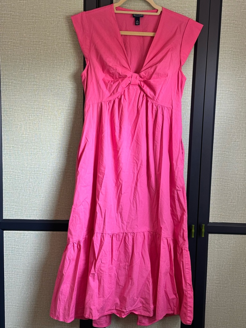 Scoop Bubblegum Pink V-Neck Cap Sleeve Tiered Boxy Fit Cotton Midi Dress, Size M